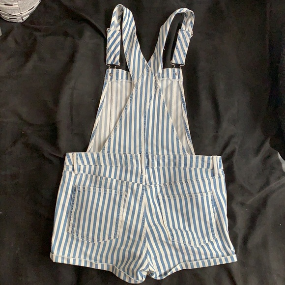 Garage - Denim Striped Overall Shorts - Picture 2 of 2